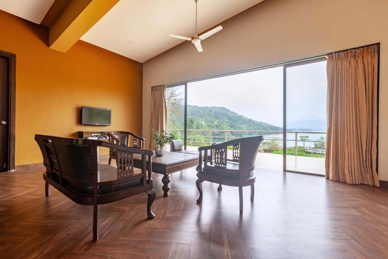 Resort Stayvista's Shivom 2 - A Serene Escape With Views Of The Valley And *