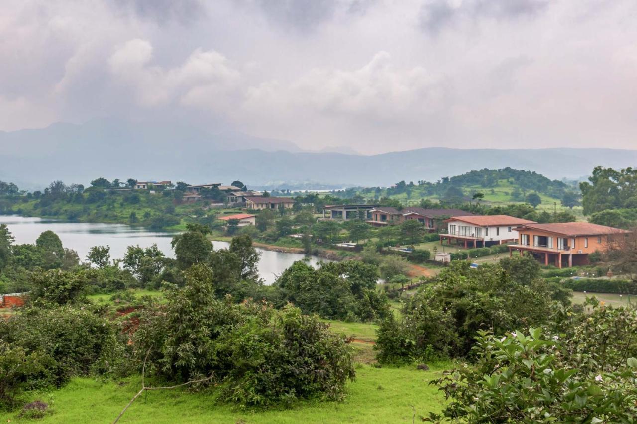 Resort Stayvista's Shivom 2 - A Serene Escape With Views Of The Valley And *