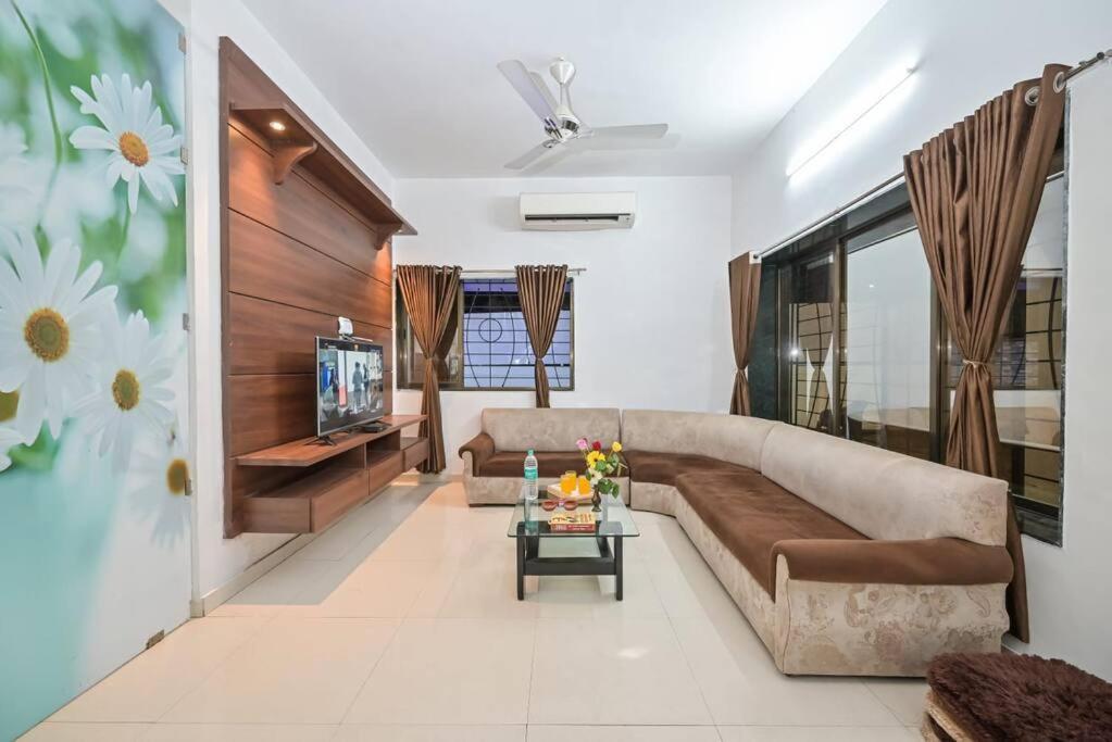 Villa Brookside Private Pool 4bhk *