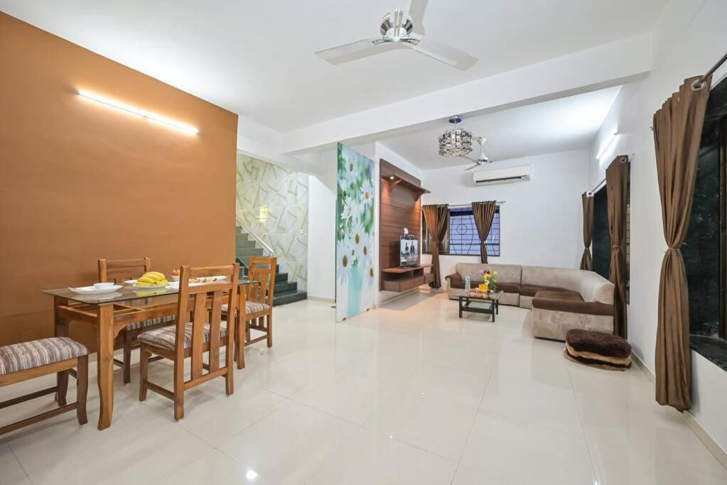 Brookside Private Pool 4bhk * Lonavala