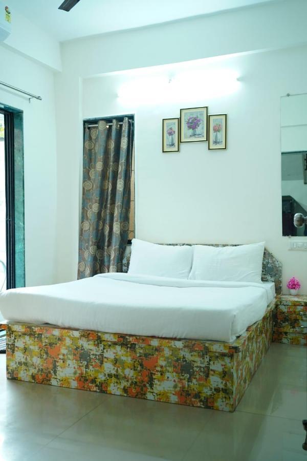 Swaragan Holidays 4 Bhk Ac Luxury Private Pool