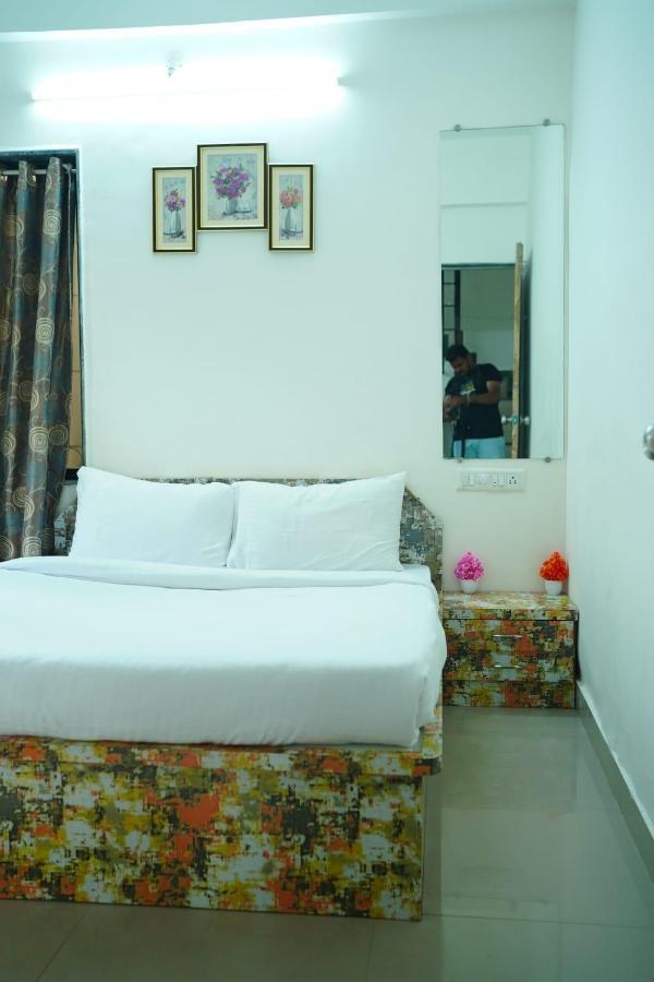 Swaragan Holidays 4 Bhk Ac Luxury Private Pool Villa