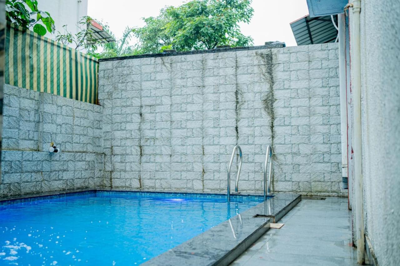 Villa Swaragan Holidays 4 Bhk Ac Luxury Private Pool Lonavala