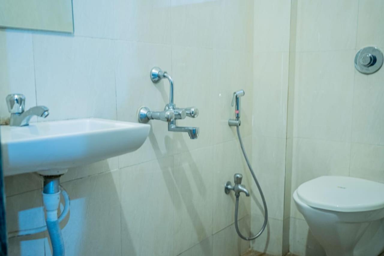 Swaragan Holidays 4 Bhk Ac Luxury Private Pool Villa Lonavala