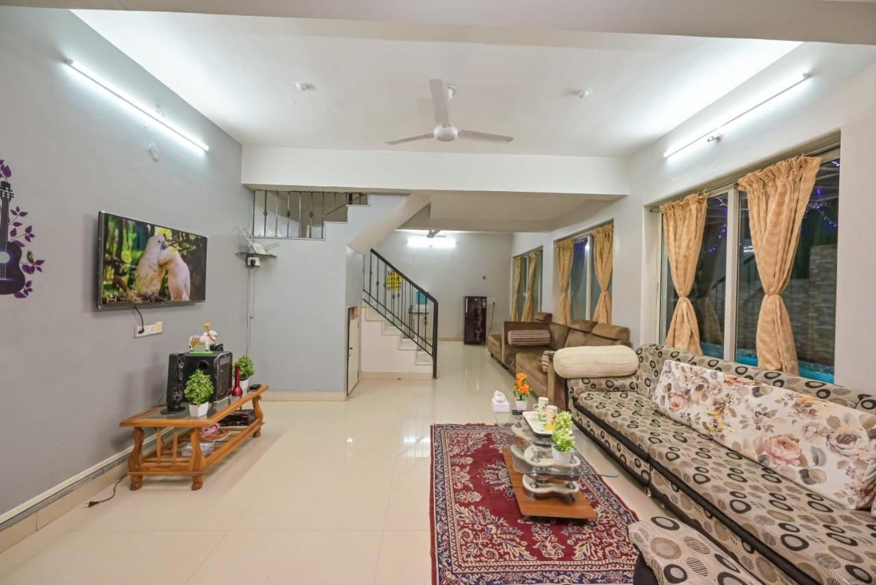 Swaragan Holidays 4 Bhk Ac Luxury Private Pool Villa *
