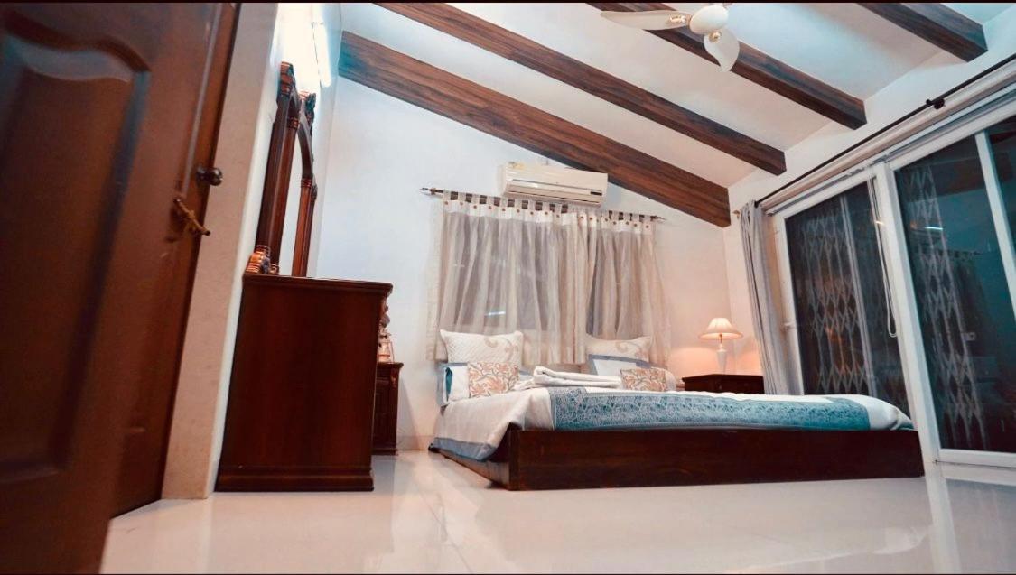 Villa Shivyug 4bhk *