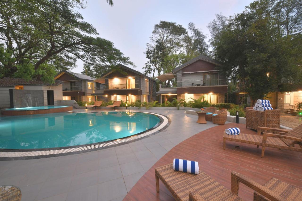 Hotel Arova Woods Zinc Journey By The Fern, Lonavala