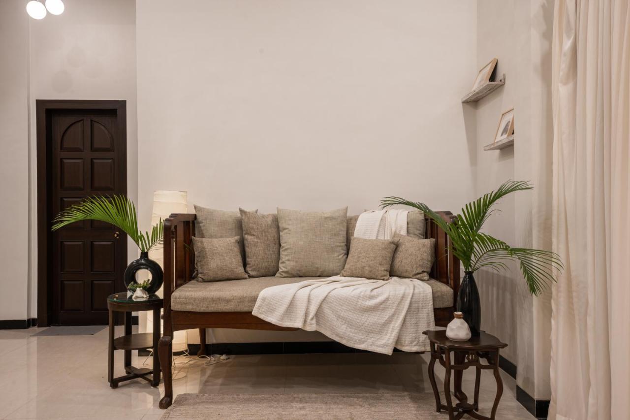 Saffronstays Uno Crest, - 4 Bdr Artistically Decorated Near Bhushi Dam Villa *
