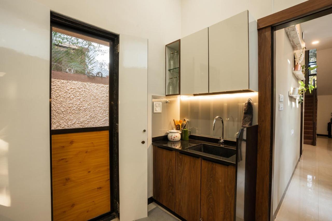 Saffronstays Uno Crest, - 4 Bdr Artistically Decorated Near Bhushi Dam *