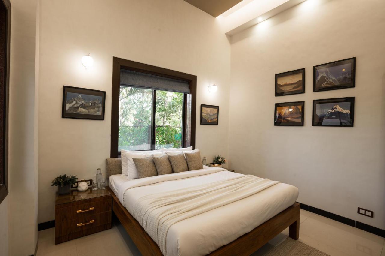 Saffronstays Uno Crest, - 4 Bdr Artistically Decorated Near Bhushi Dam Villa Lonavala