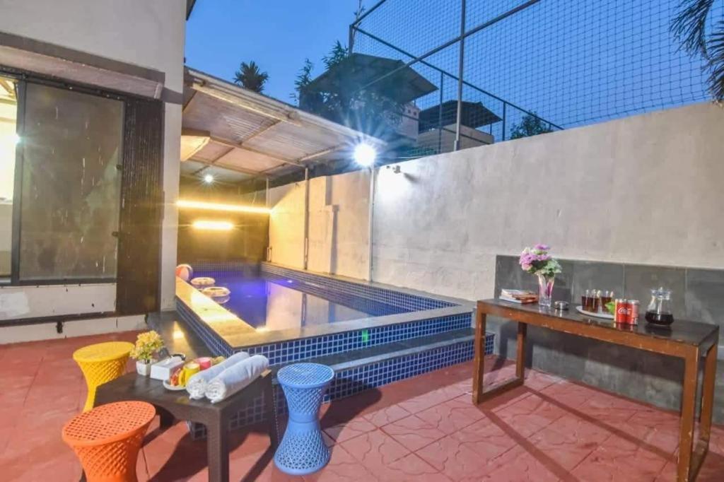 Empyrean Stays 3bhk Ac Pool King Villa, Free Wifi *
