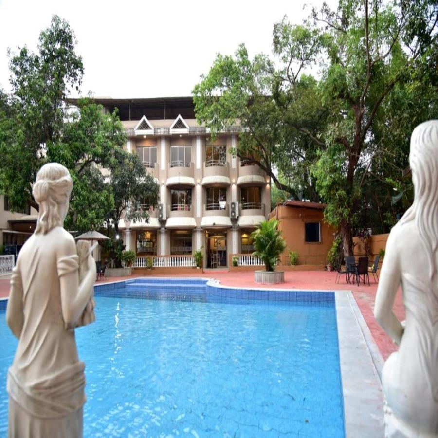 Hotel Aron 3*