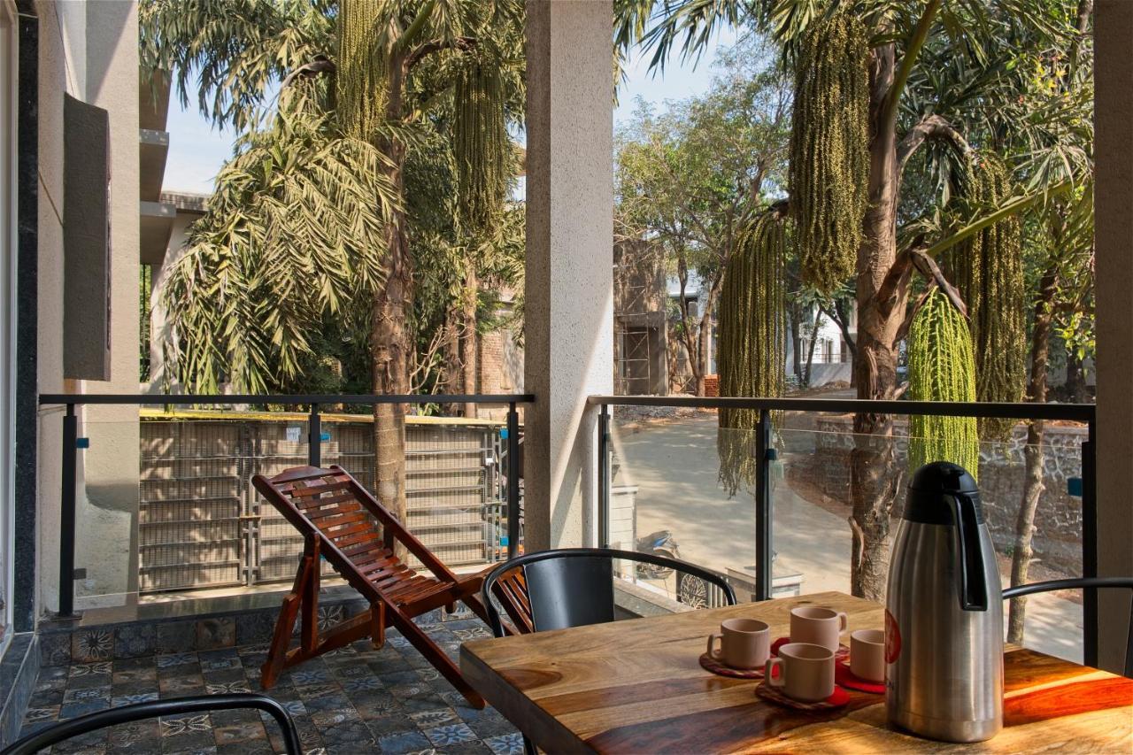Saffronstays The Fusion, - Pool With Hip Interiors And Indoor Games * Lonavala