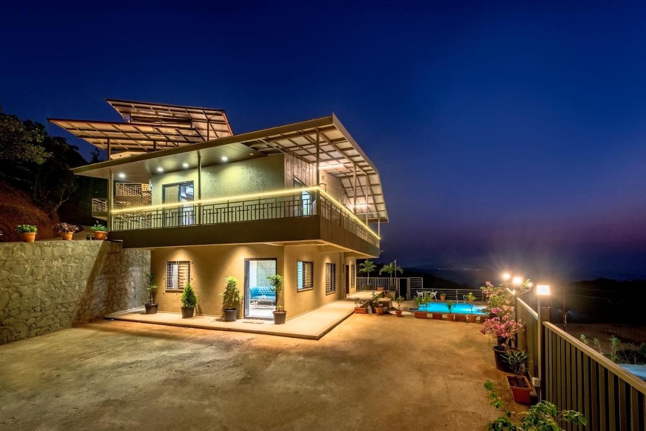 Saffronstays Heavone Penta, * Lonavala