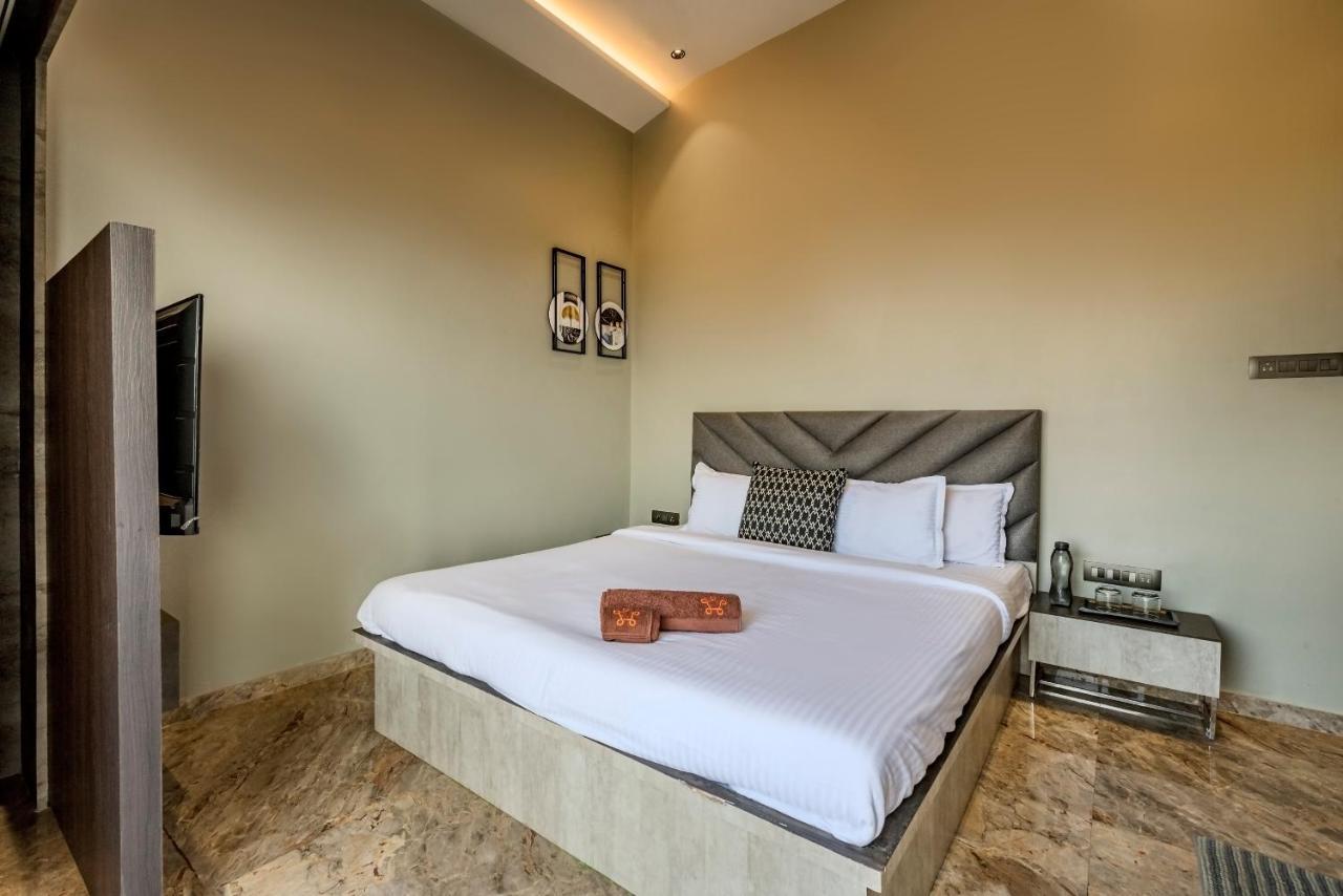 Villa Saffronstays Heavone Penta, *
