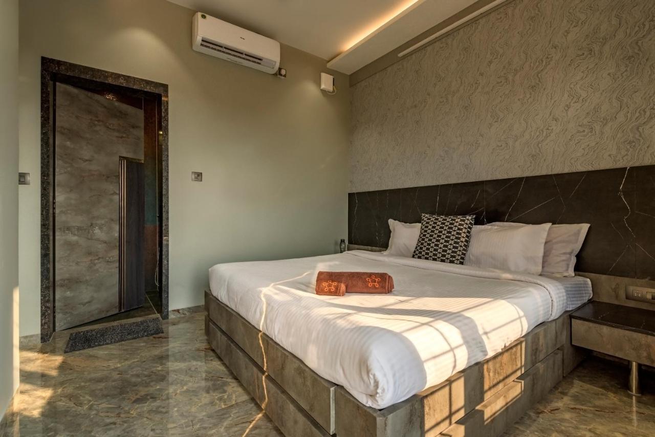 Villa Saffronstays Heavone Penta, Lonavala