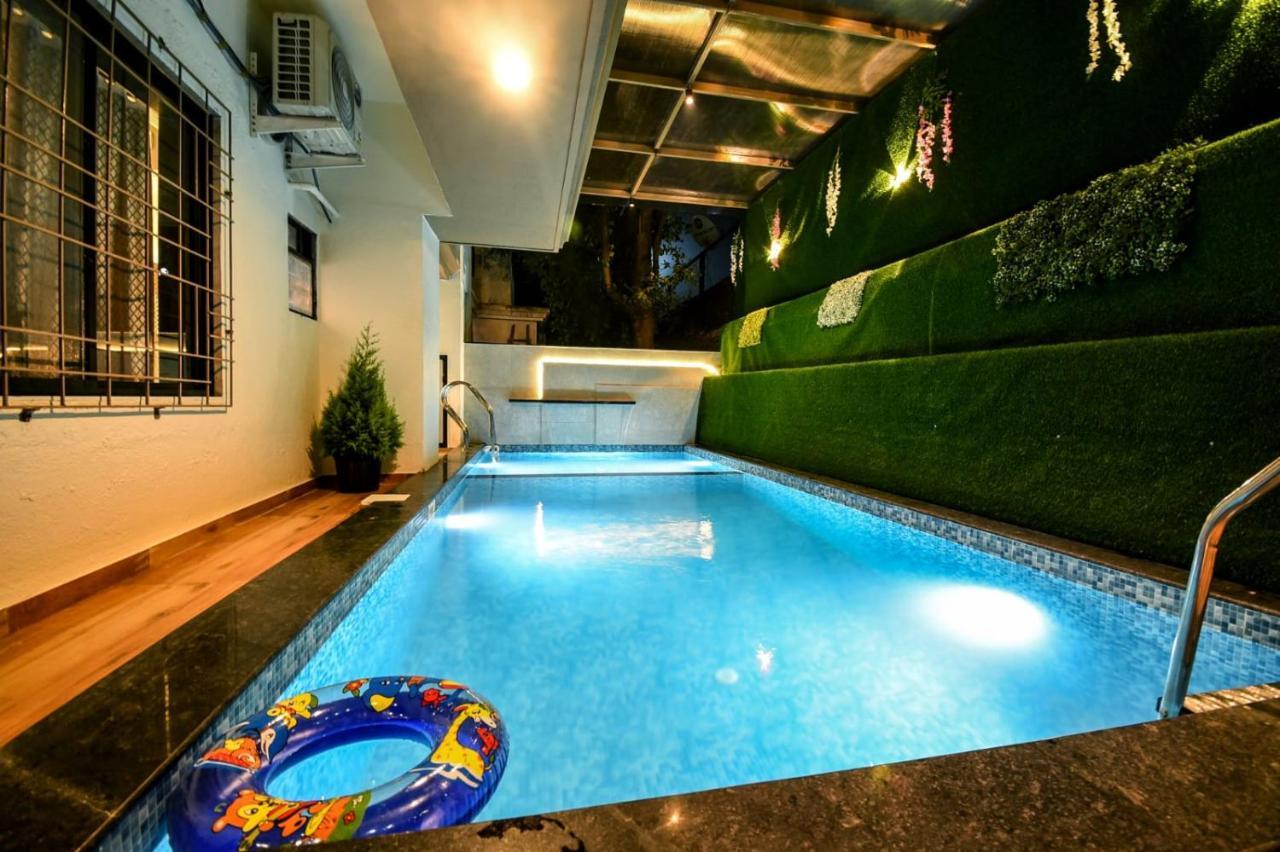 Saroj Villa *