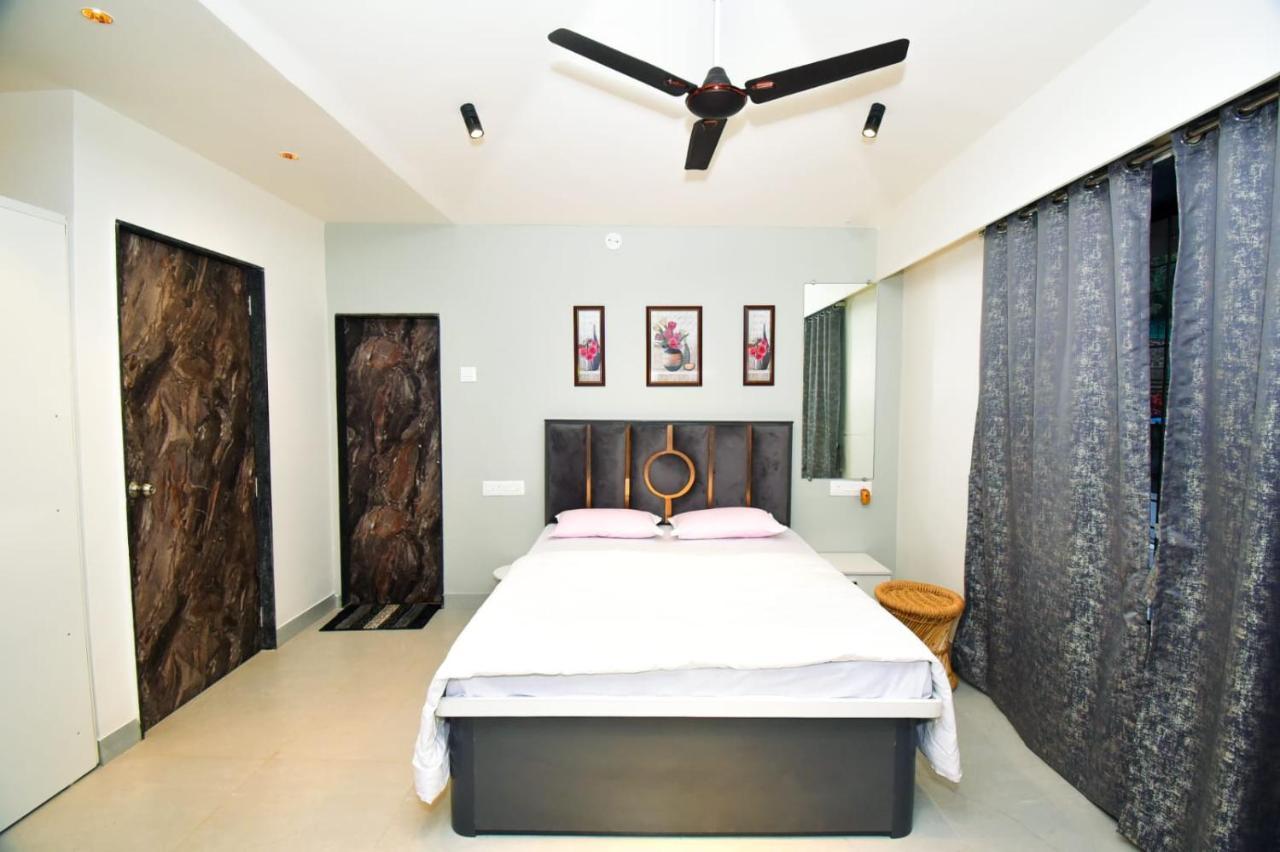 Saroj Villa