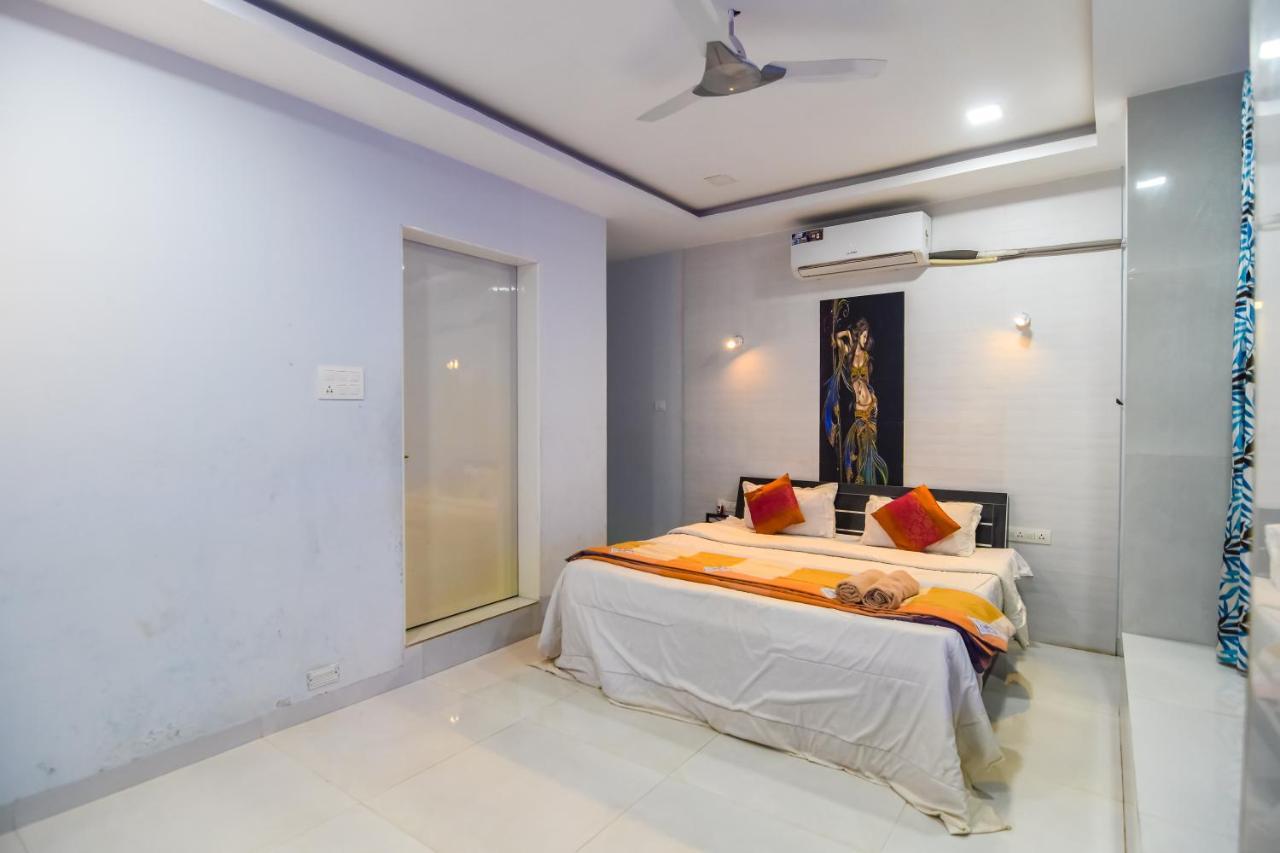 Empyrean Stays Ll Veronica Ll 4bhk Ll Ac Ll Pool Ll Free Wifi *