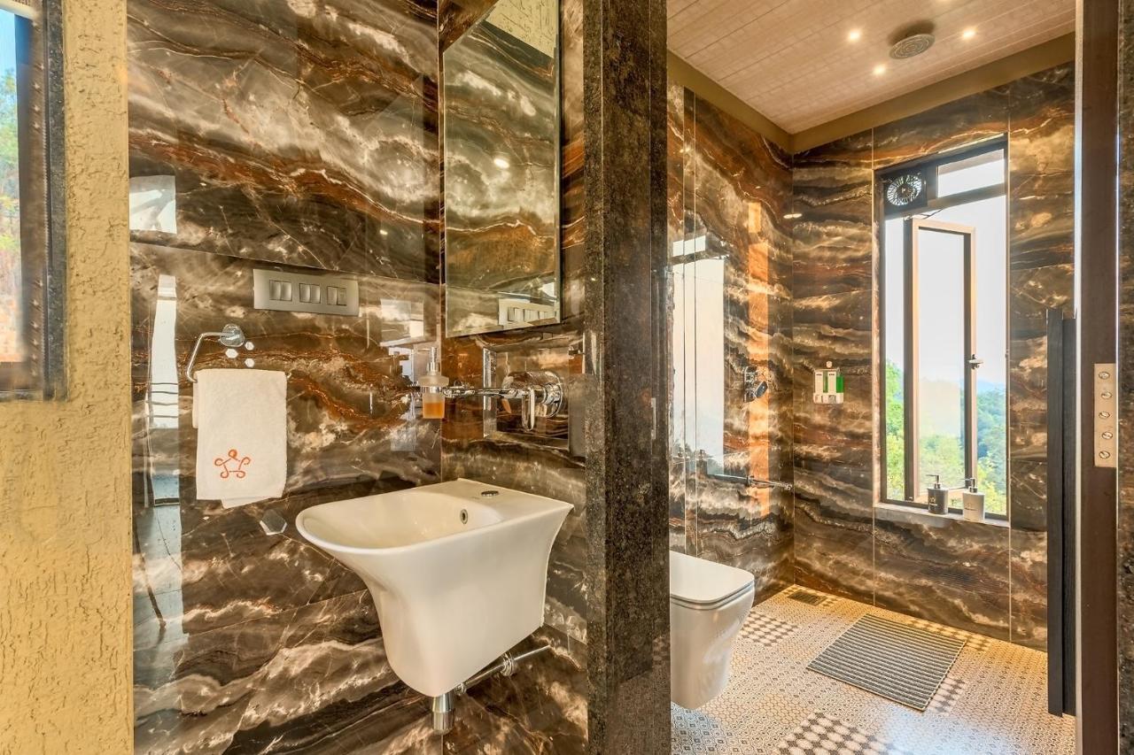 Saffronstays Heavone Trio, Villa *