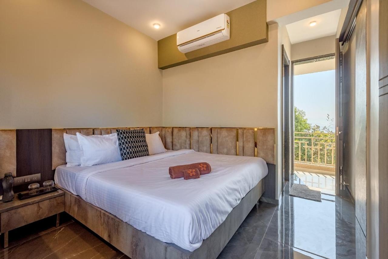 Saffronstays Heavone Trio, Villa *