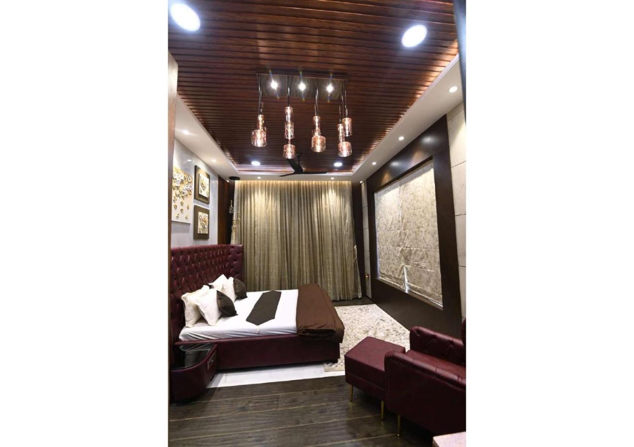 Mansion 6bhk Villa *