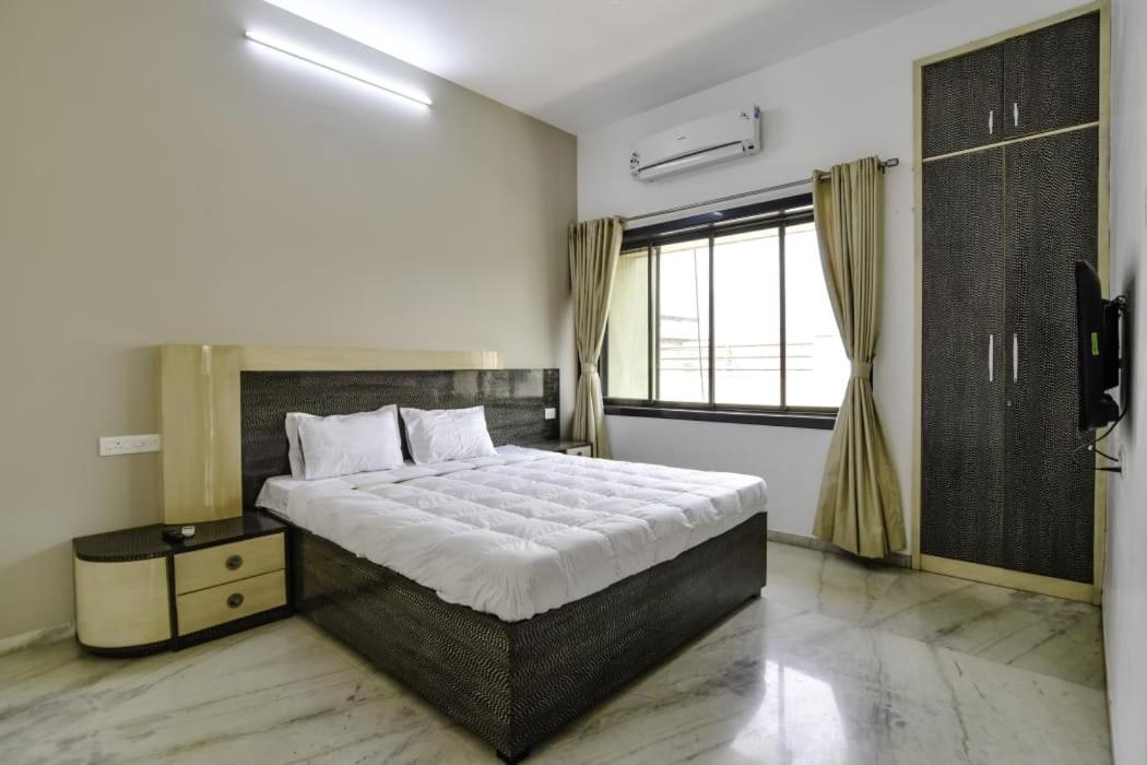 Empyrean Stays Ll Bobby Ll 2bhk Ll Ac Ll Pool Ll Villa