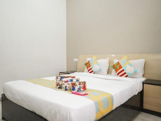 Villa Empyrean Stays Ll Bobby Ll 2bhk Ll Ac Ll Pool Ll Lonavala