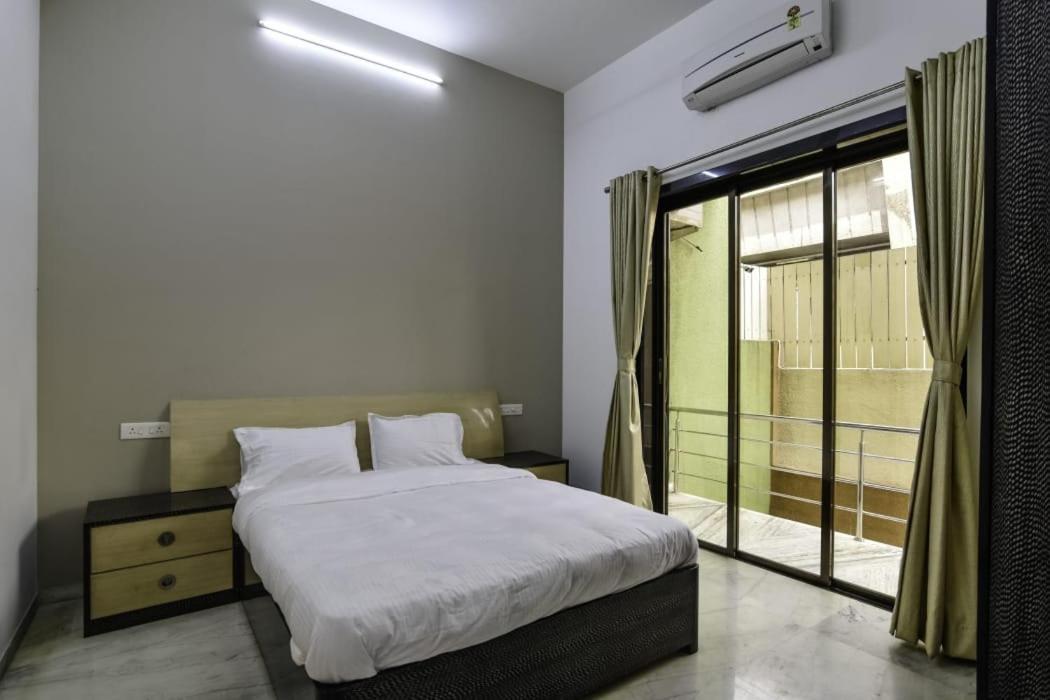 Empyrean Stays Ll Bobby Ll 2bhk Ll Ac Ll Pool Ll Villa *