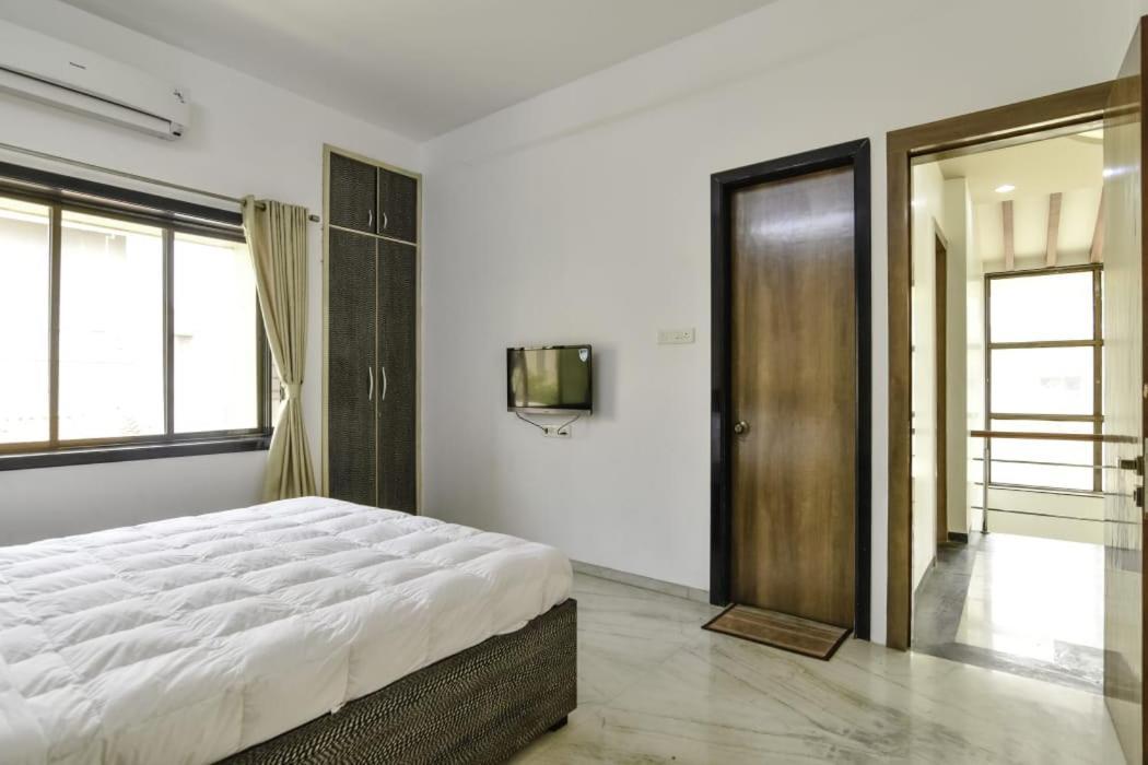 Villa Empyrean Stays Ll Bobby Ll 2bhk Ll Ac Ll Pool Ll Lonavala