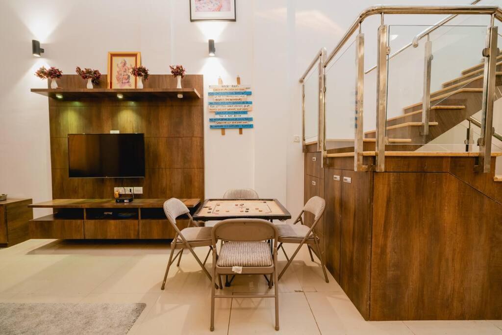 1bhk Pool 36 Villa