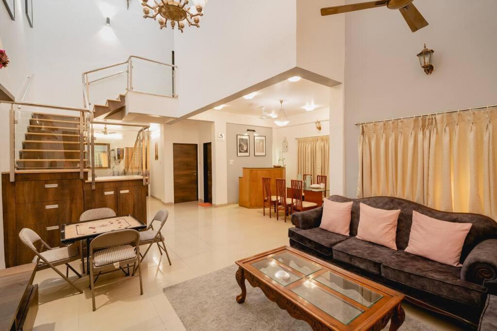 Villa 1bhk Pool 36