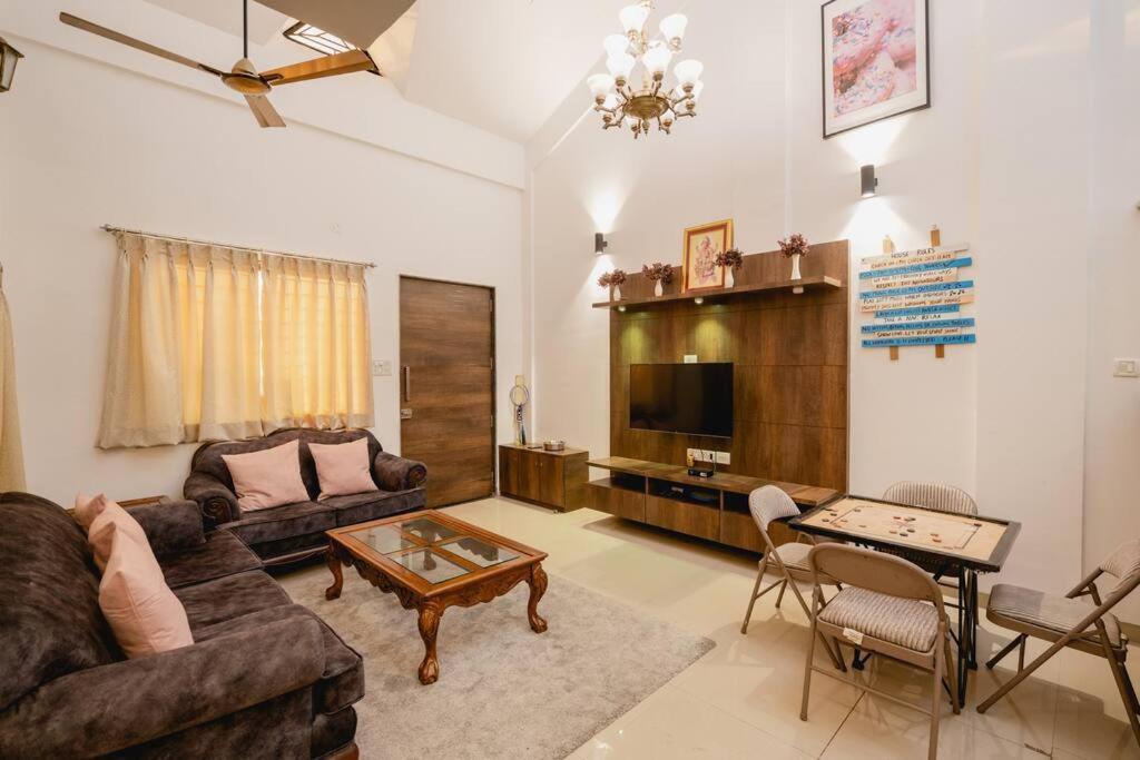 1bhk Pool 36 Villa *