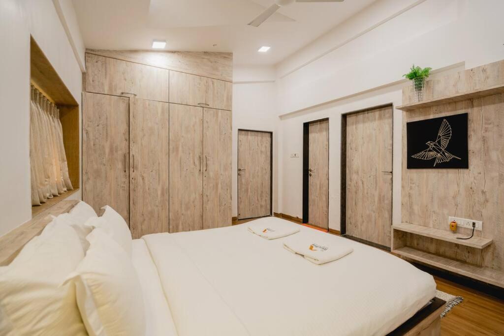 1bhk Pool 36