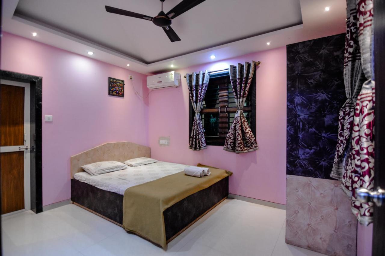 Holiday home Lifeline - Cozy 2bhk Taraangan With Huge Private Pool *