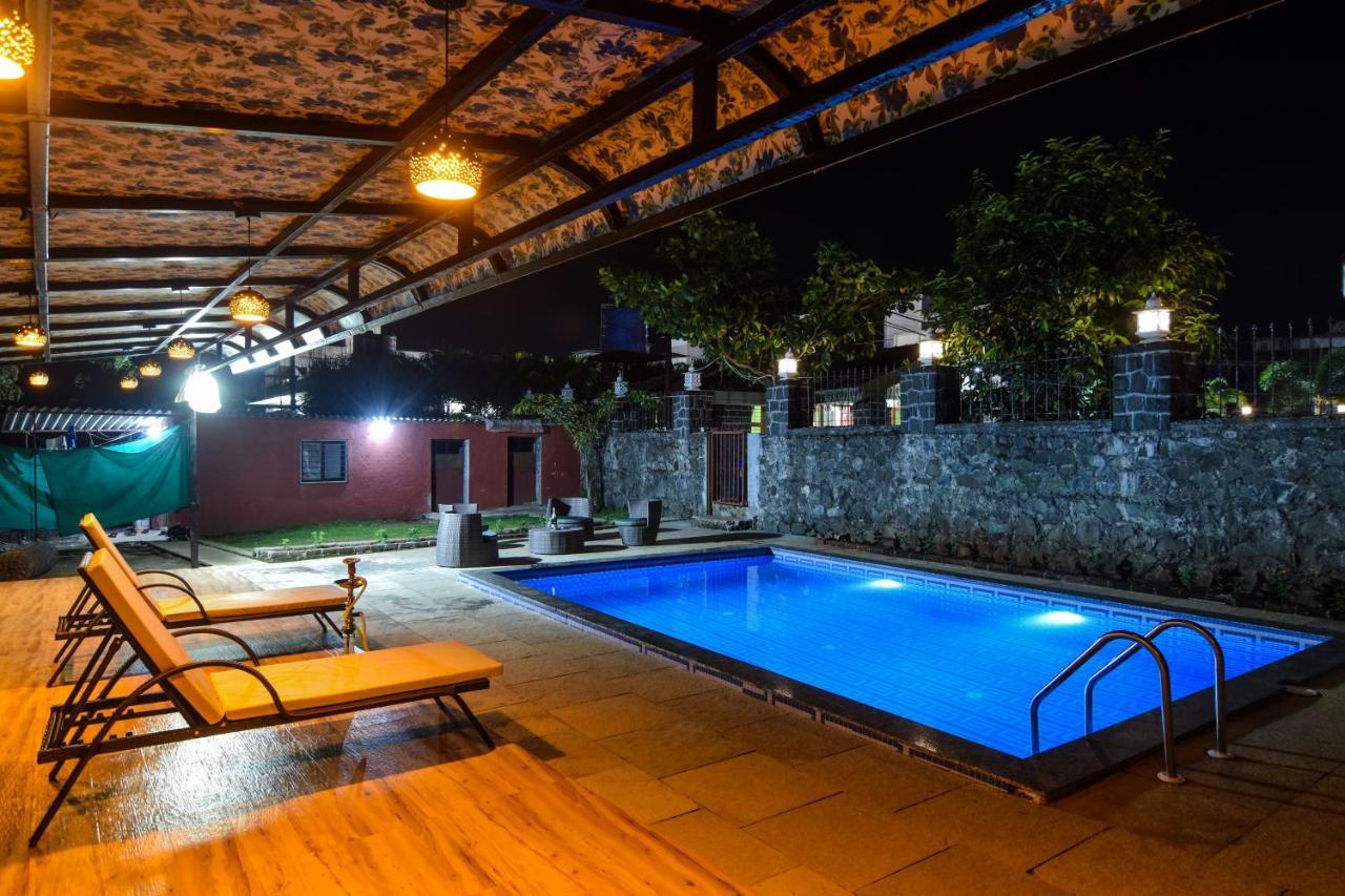Lifeline - Cozy 2bhk Taraangan With Huge Private Pool