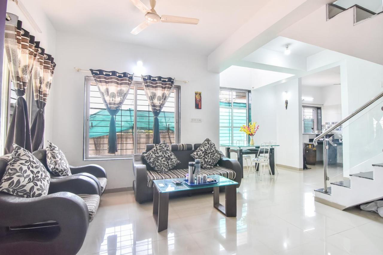 Villa Empyrean Stays Ll Goodluck Bungalow Ll 2bhk Ll Pool Ll *