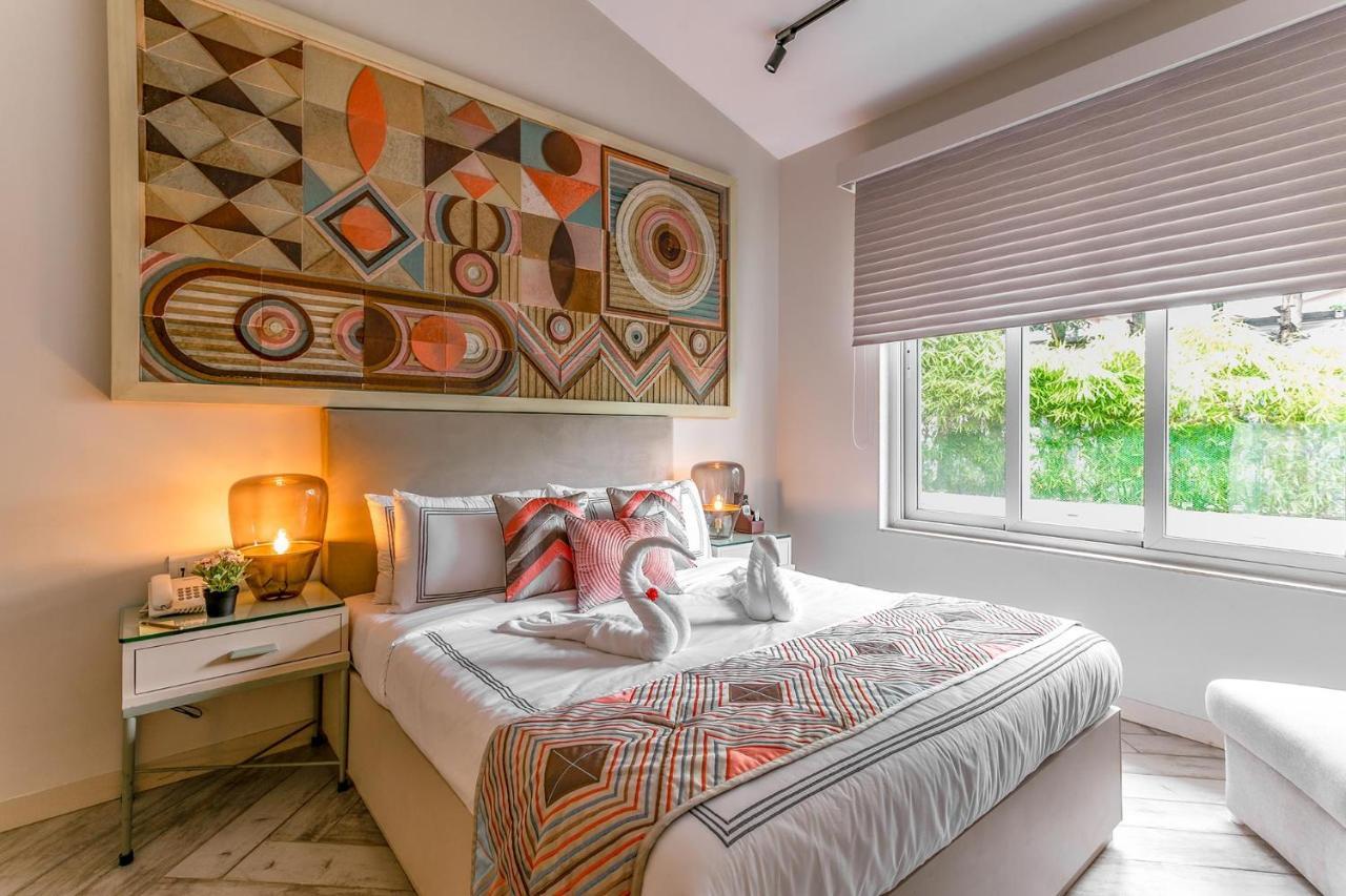 Stayvista's Le Sutra Great Escapes: Artistic Mountain Retreat With Pool *