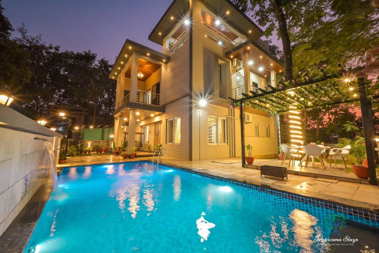Costa Fortune By Tropicana Villa Lonavala