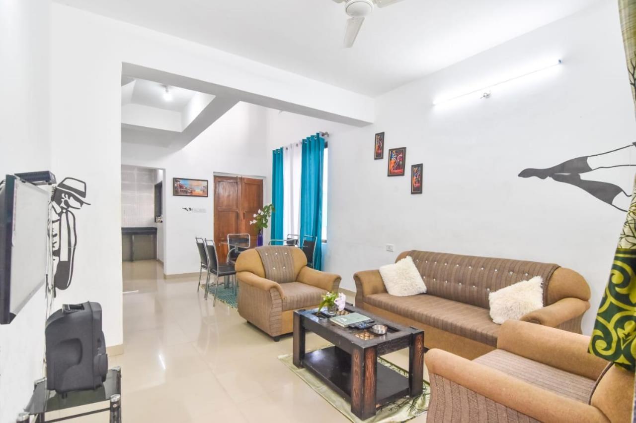 Empyrean Stays Ll Nostro Circo Ll 2bhk Ll Big Pool * Lonavala