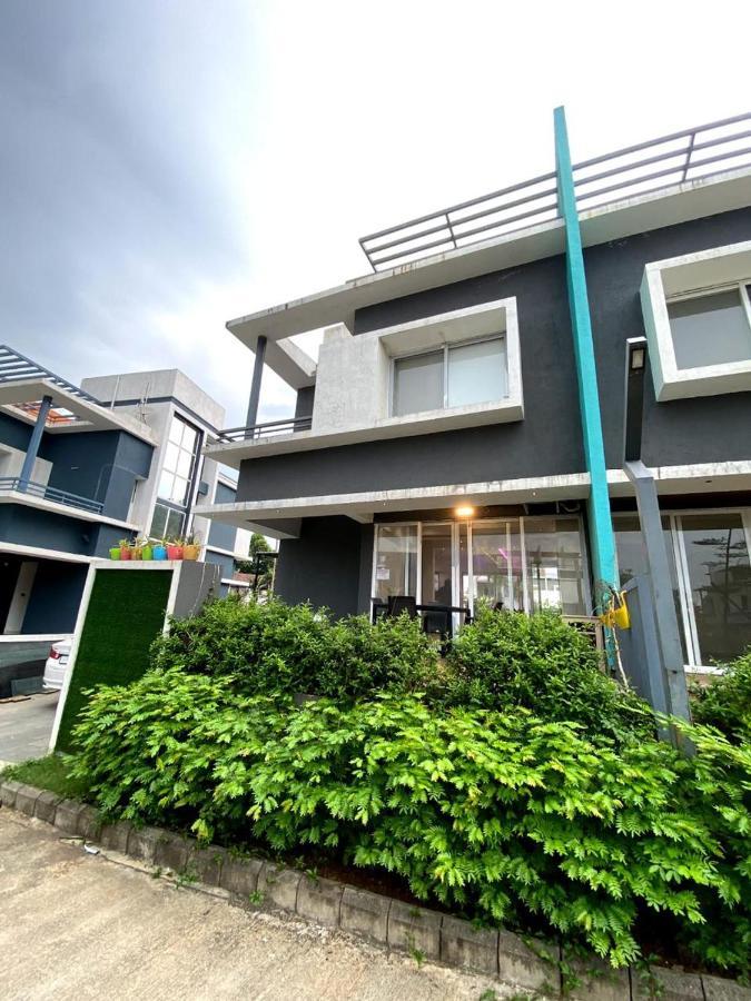 Times Happiness Villa *