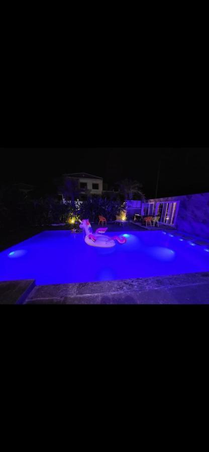 Villa Times Happiness *