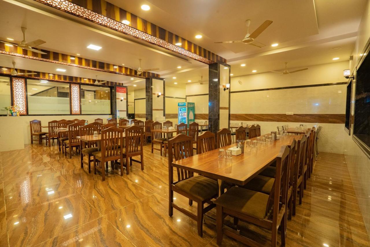 Hotel Jagadguru 3*