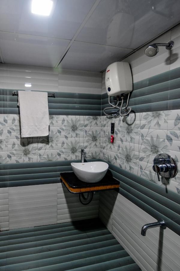 Holiday home Lifeline - Cozy 2bhk Taraangan With Huge Private Pool