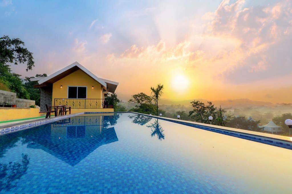 Leisurely Casa By The Hills 4bhk, Pawna * Lonavala