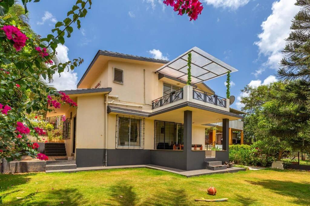 Villa Leisurely Jazz By The Lake, 2bhk Pawna *