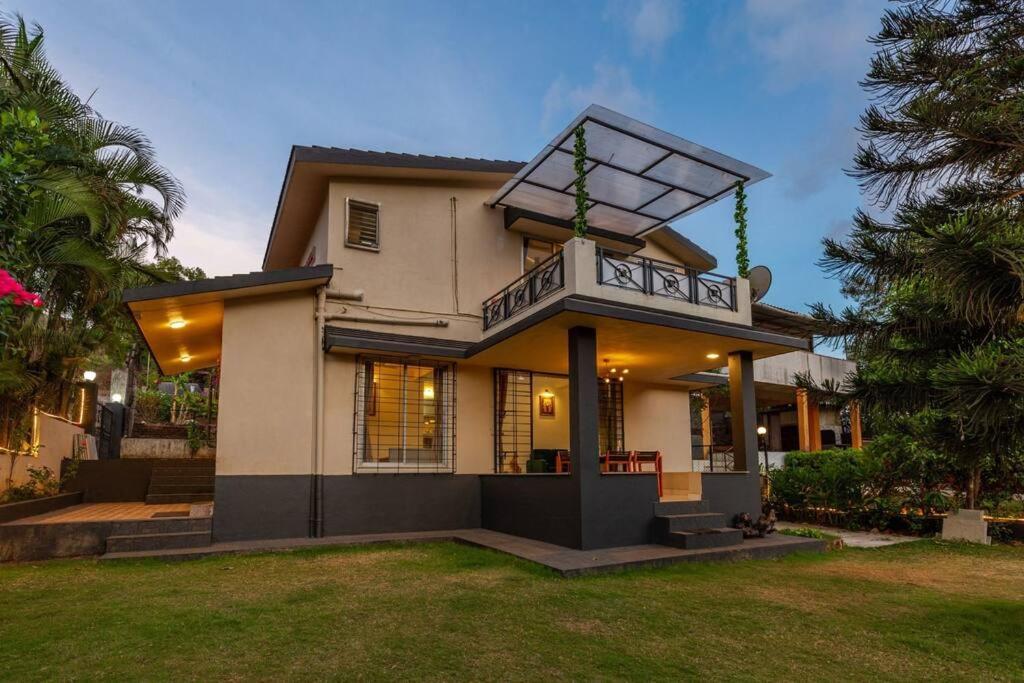 Villa Leisurely Jazz By The Lake, 2bhk Pawna *