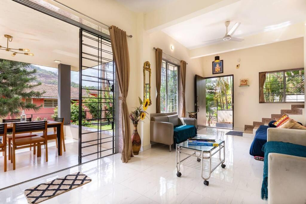 Leisurely Jazz By The Lake, 2bhk Pawna Villa Lonavala