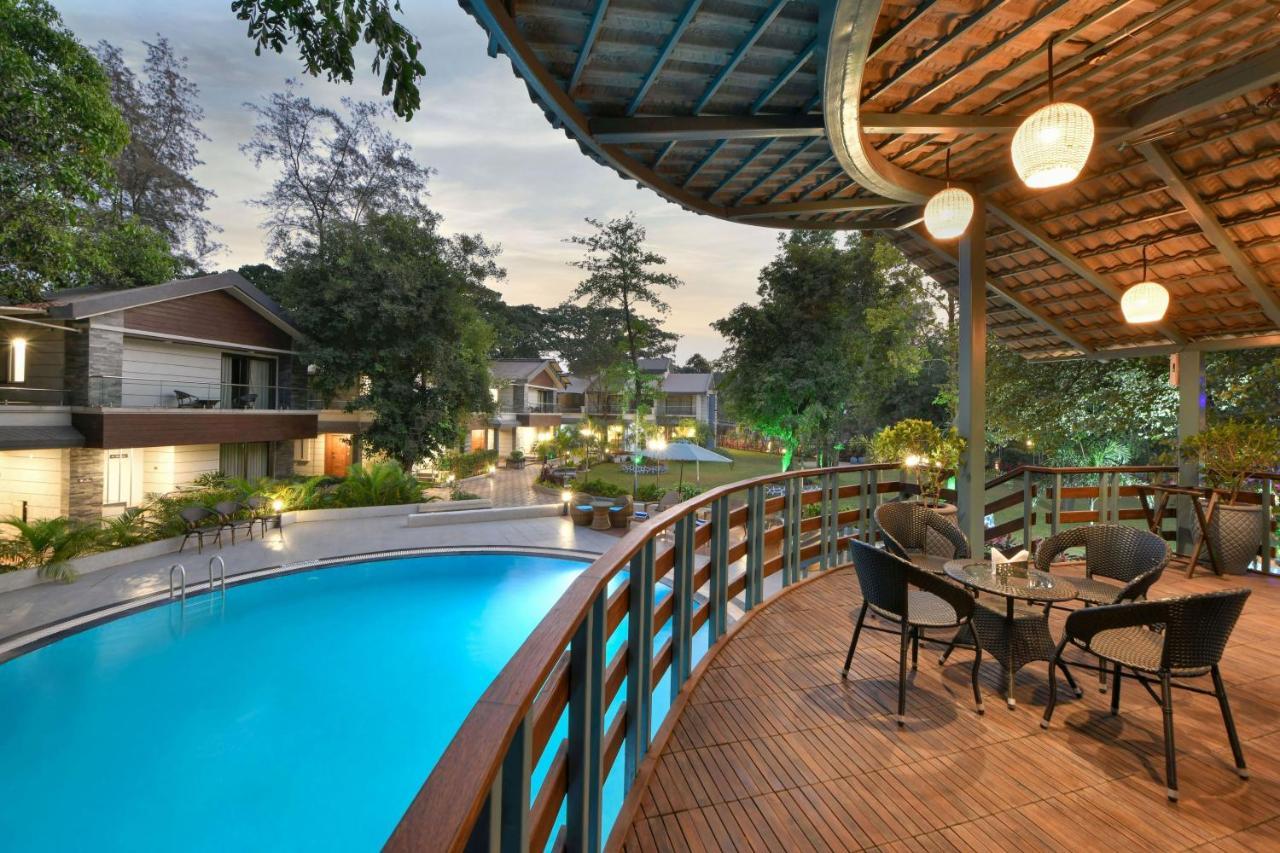 Hotel Arova Woods Zinc Journey By The Fern,