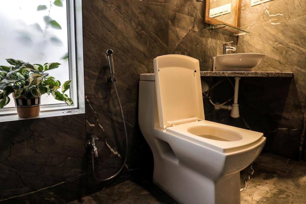 Villa Leisurely Casa By The Hills 4bhk, Pawna *